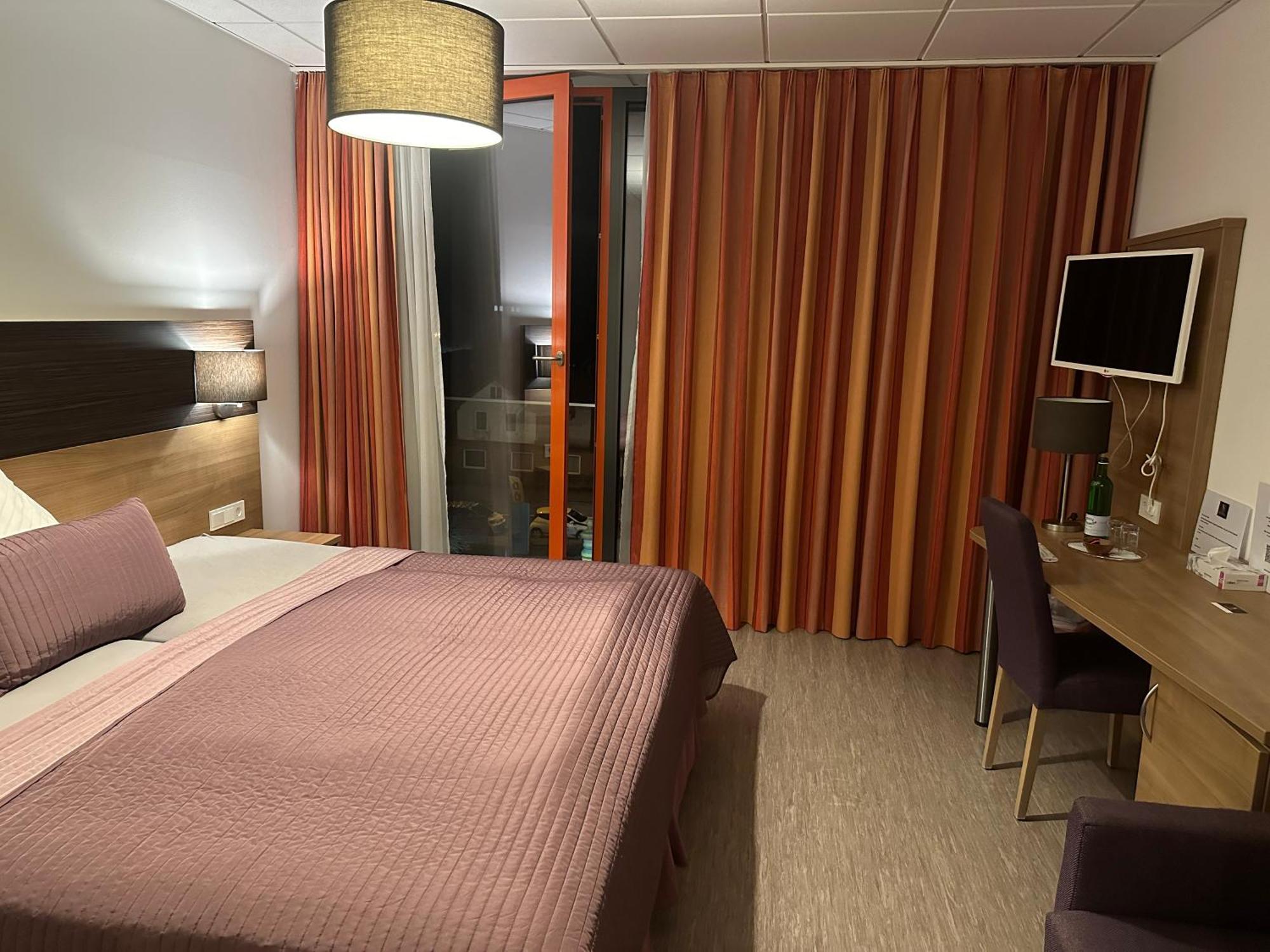 Hotel Efcannos Фехельде Экстерьер фото